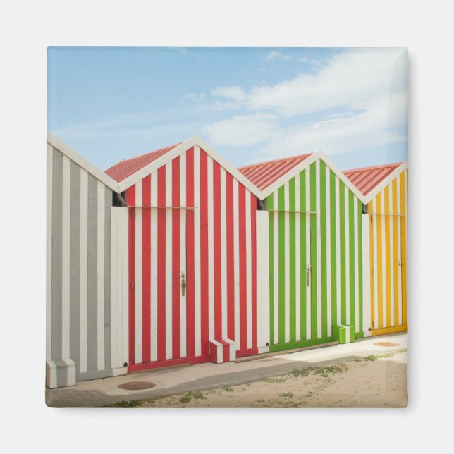 Colourful Huts On Beach Magnet (Front)