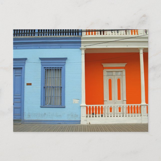 Colourful Iquique street Postcard (Front)