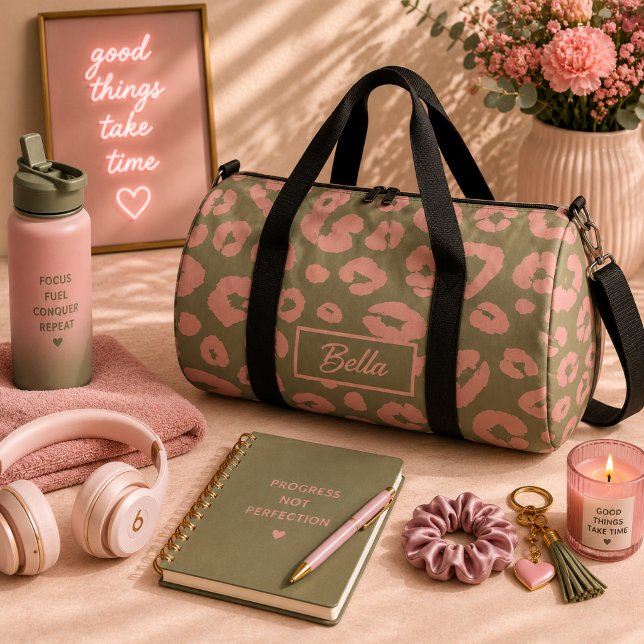 Colourful Leopard Pattern Duffle Bag (Creator Uploaded)