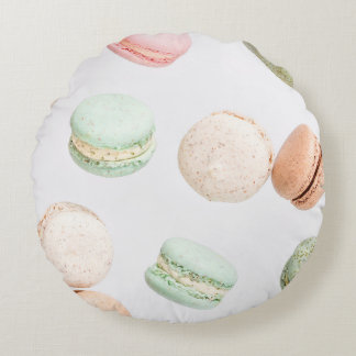 Colourful Macarons: Sweet Falling Pattern. Round Cushion