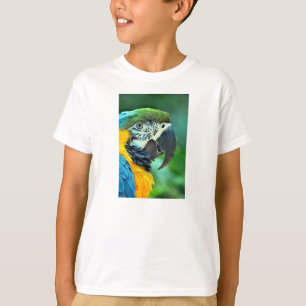 Colourful macaw parrot T-Shirt