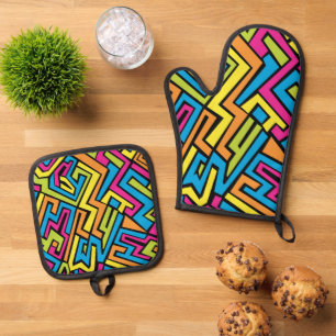 Colourful Neon Graffiti Street Art Pattern Oven Mitt & Pot Holder Set