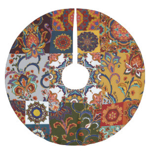 Colourful Patchwork Tile: Majolica Pottery Style Brushed Polyester Tree Skirt