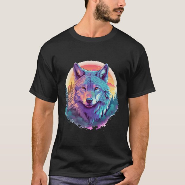 Colourful Realistic Wolf In Wilderness Nature On M T-Shirt (Front)