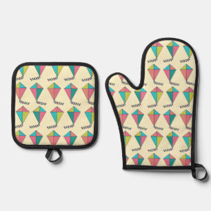 Colourful Retro Kite Pattern Oven Mitt & Pot Holder Set