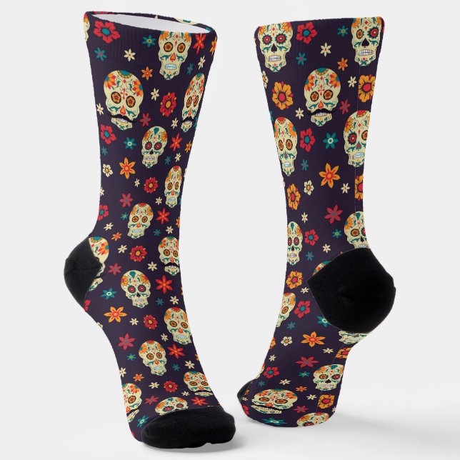 Colourful retro skulls pattern socks (Angled)