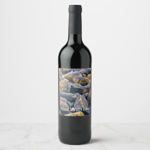 Colourful rocks wine label