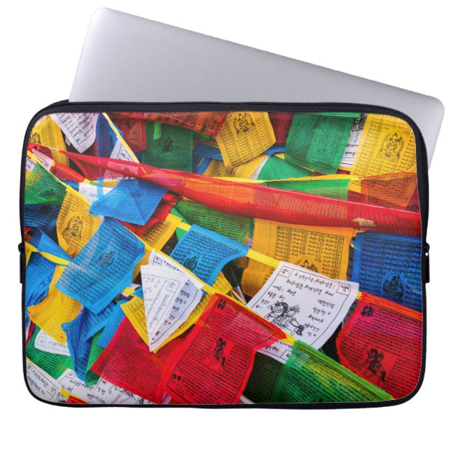 Colourful Tibetan prayer flags - Tibet Laptop Sleeve (Front)