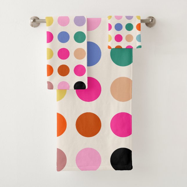 Colourful Vintage Geometric Dots Bath Towel Set (Insitu)
