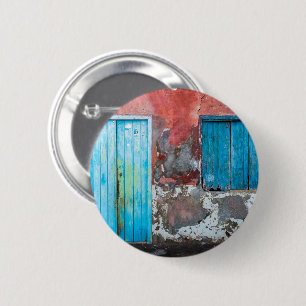 Colourful wall, door and shutters 6 cm round badge