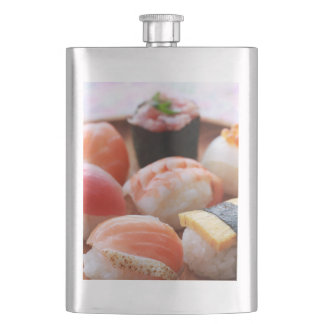 Comfort Shot – Cozy Sushi Classic Flask