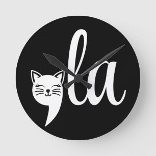 Comma La Kamala Harris - cat mum for Kamala  Round Clock