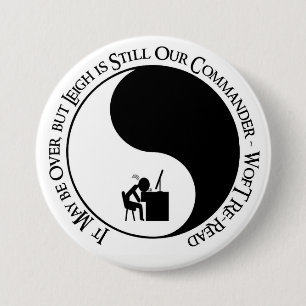 Commander Leigh 7.5 Cm Round Badge