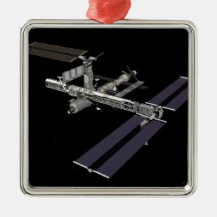 Computer generated view 18 metal tree decoration