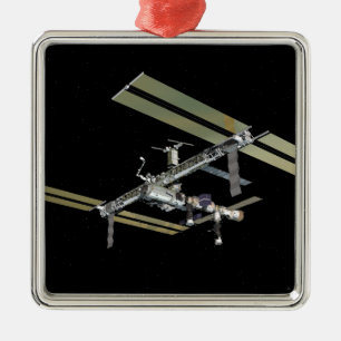 Computer generated view 23 metal tree decoration