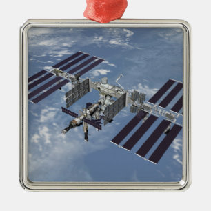 Computer generated view 3 metal tree decoration