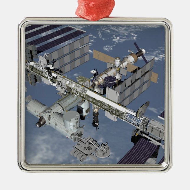 Computer generated view 5 metal tree decoration (Front)