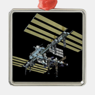 Computer generated view 9 metal tree decoration