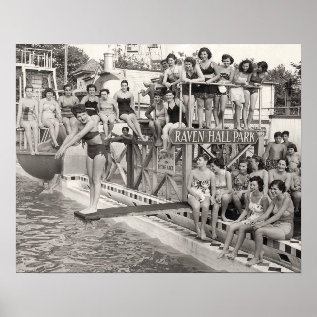 Coney Island Pool-1824025.s.jpg Poster (Front)