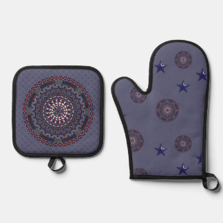 Connected Independence Day Oven Mitt & Pot Holder Set