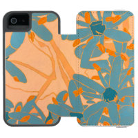 Contemporary Leaf Design in Peach