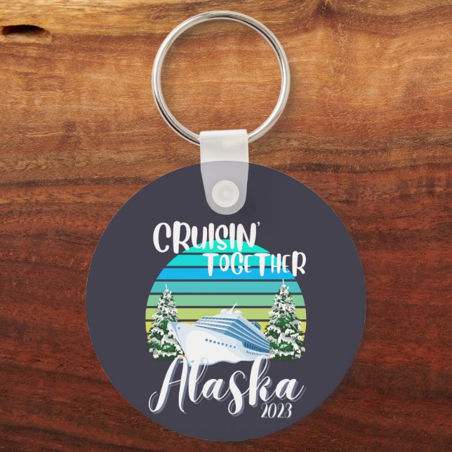 Cool Alaska Cruise 2023 Family Friend Group Travel Key Ring (Front)