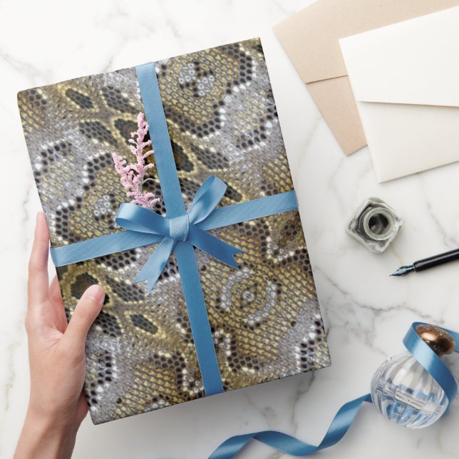 Cool animal print python snake pattern wrapping paper (Gifting)