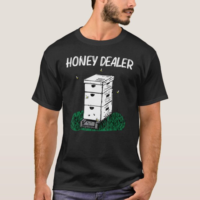 Cool Beekeeping For Men Women Honeybee Honeycomb   T-Shirt (Front)