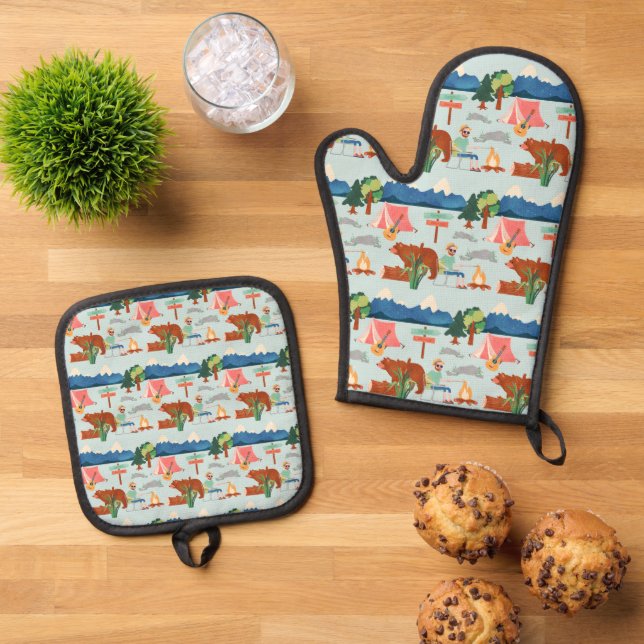 Cool Camping lovers tiled pattern  Oven Mitt & Pot Holder Set (Top Down)