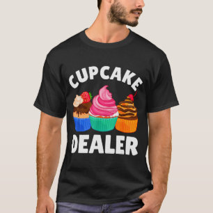 Cool Cupcake Costume For Men Women Baking Cupcake  T-Shirt