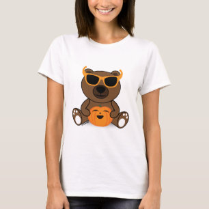 Cool cute Halloween bear sunglasses and pumpkin T-Shirt