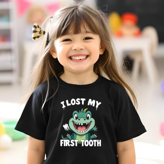 Cool Funny First Loss Of Tooth Fairy Gift T-Shirt (Creator Uploaded)