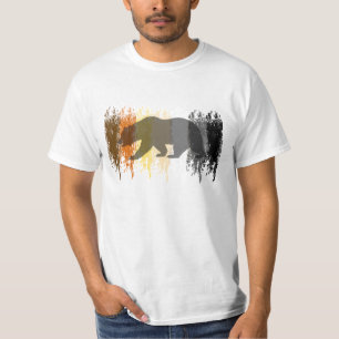 Cool Grunge Bear Shadow Gay Bear Pride T-Shirt