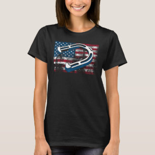 Cool Horseshoe Pitching USA Flag Funny US Pitcher T-Shirt