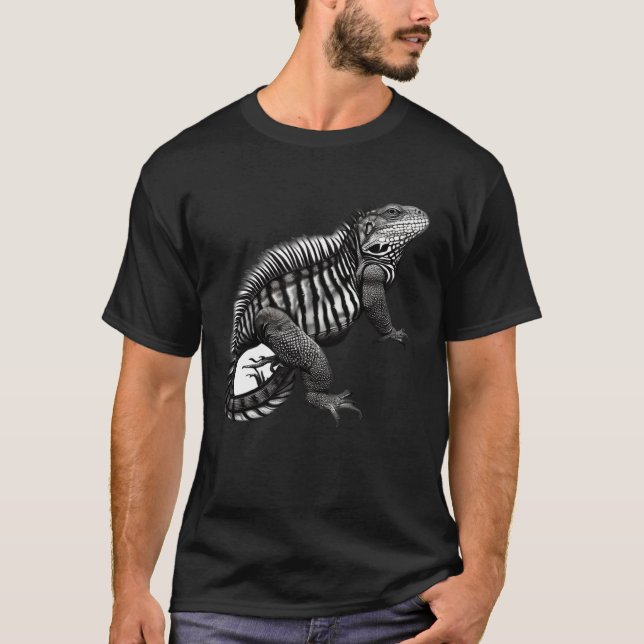Cool Iguana For Reptile Lovers And Millennials T-Shirt (Front)