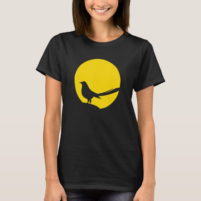 Cool Magpie Bird Silhouette at Sunset Wildlife Nat T-Shirt (Front)