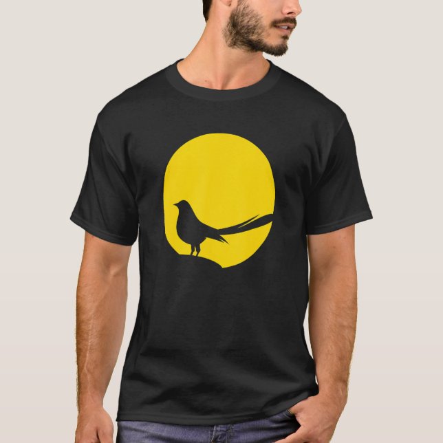Cool Magpie Bird Silhouette at Sunset Wildlife Nat T-Shirt (Front)
