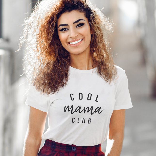 Cool Mama Club | Modern Stylish Mum Mother's Day T-Shirt (Creator Uploaded)