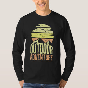 Cool Outdoor Adventure Vintage Artwork Hiking Enth T-Shirt
