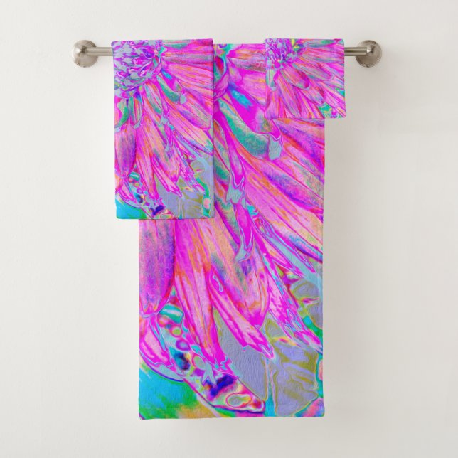 Cool Pink Blue and Purple Artsy Dahlia Bloom Bath Towel Set (Insitu)