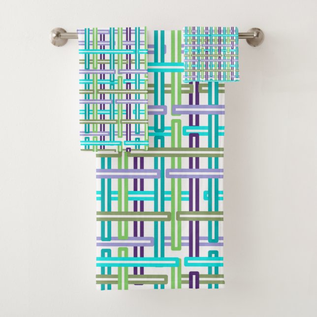 Cool Plaid Bath Towel Set (Insitu)