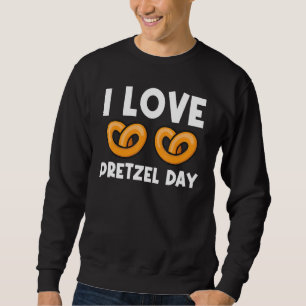 Cool Pretzel Art For Men Women Baked Knot Bread Pa Sweatshirt