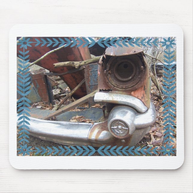 Cool Retro Junk Car Mouse Mat (Front)