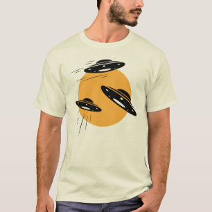 Cool Retro UFO Invasion T-Shirt