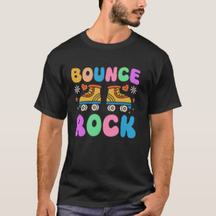 Cool Roller Skating Skate Girl 1970s Retro Bounce  T-Shirt