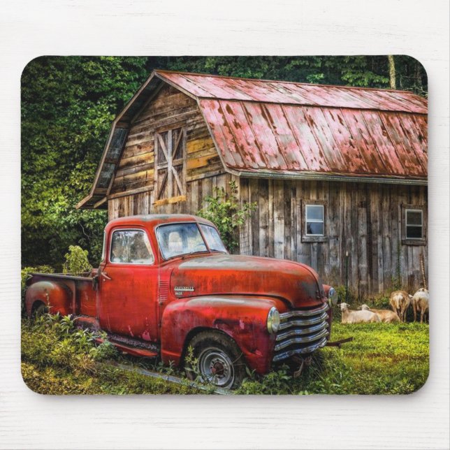 Cool Rusty Old Pickup Truck on the Farm Mouse Mat (Front)