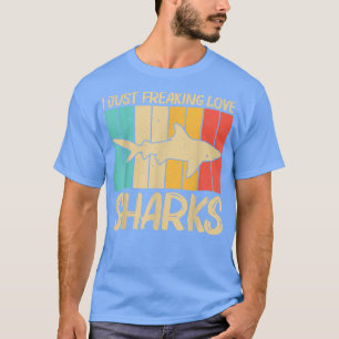 Cool Shark Design For Men Women Shark Ocean Animal T-Shirt