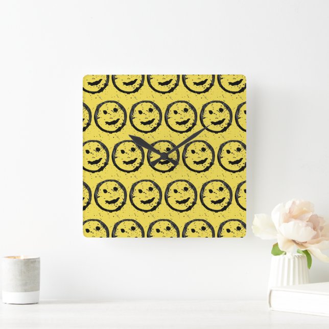 Cool Stained Happy Smiling face pattern yellow Square Wall Clock (Home)
