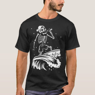 Cool Surfing Skeleton Surfer Swimmer Beach Waves W T-Shirt
