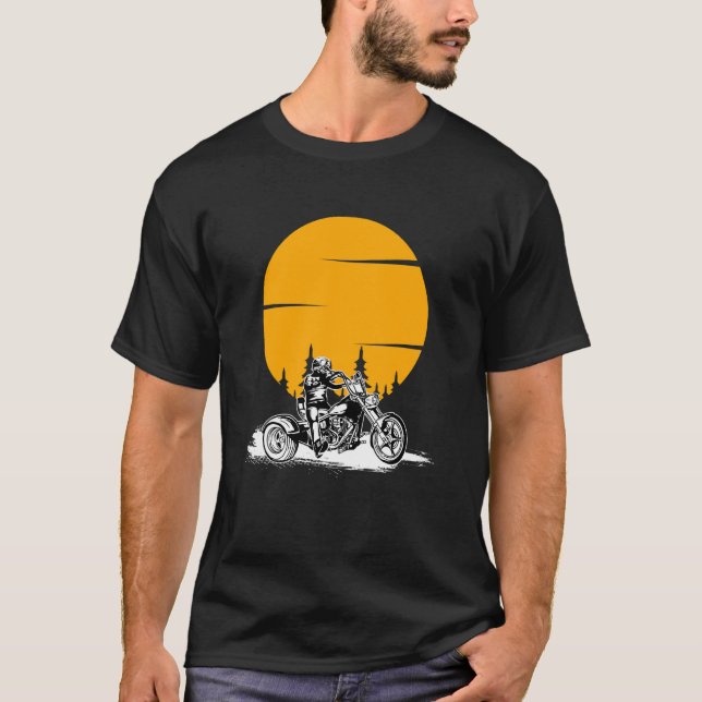 Cool Trike Motorcycle  Outfit Triker Biker T-Shirt (Front)